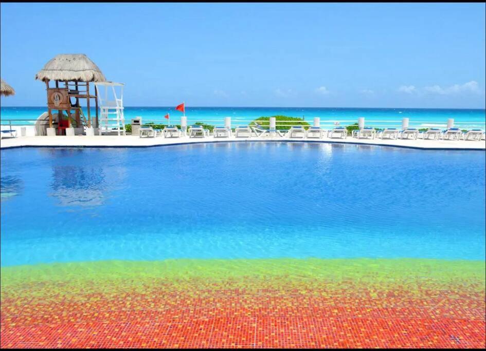 Amazing Beachfront Apartment Cancún Exteriér fotografie