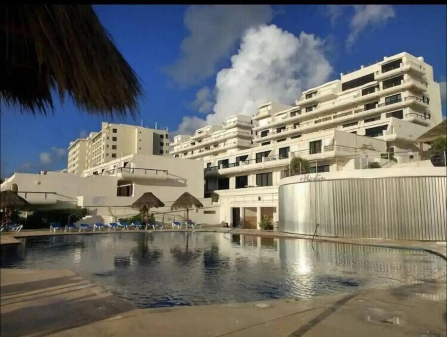 Amazing Beachfront Apartment Cancún Exteriér fotografie
